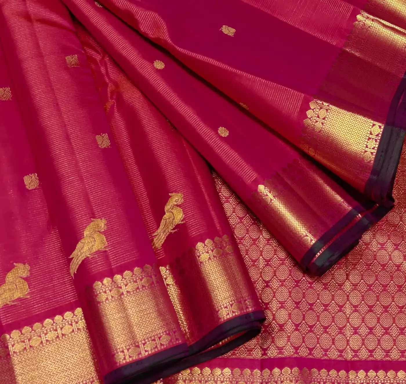 Pink Woven Kanchipuram Silk Blend Saree with Traditional Zari Border